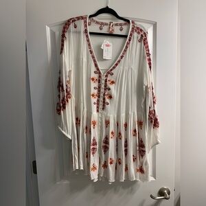 Free People. Tags on. Medium. Loose, boho, off-white long sleeve, short dress